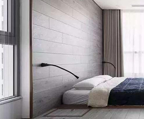 白色木地板|卧室门最佳3种颜色浅灰色木地板搭配